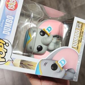 Funko Dumbo Vinyl Figure